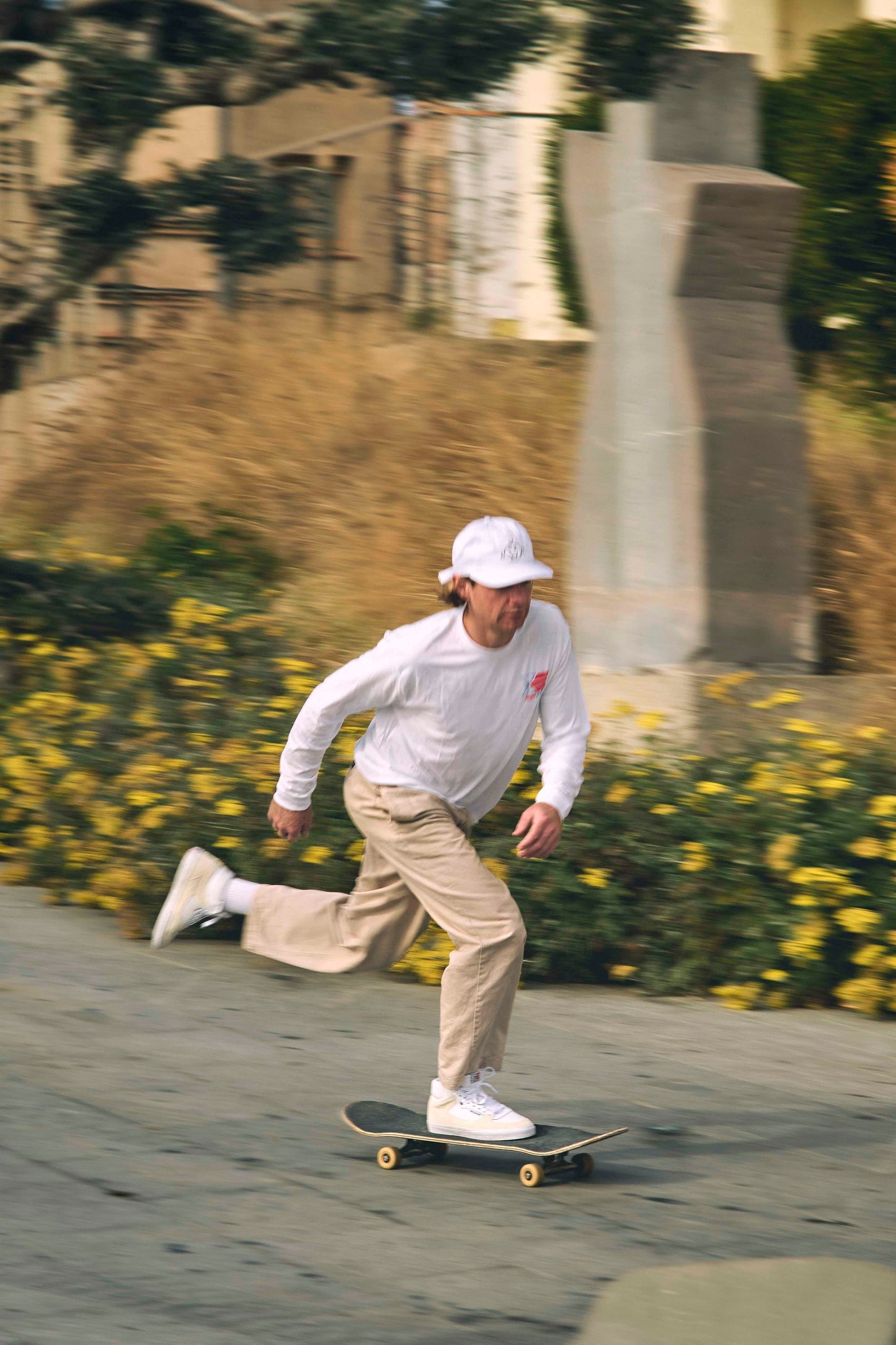 LS tee x Sour Solution white – men’s tee | etnies Official L/S Basic T-Shirt Etnies Skate Original Sustainability Gear