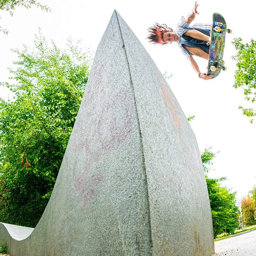 Locut Low - Top Skate Shoe White Black Gum | etnies Official Low-Top Shoe Etnies Skate Original Sustainability Gear