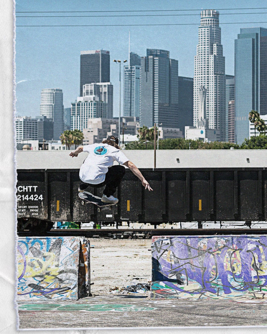 Santa Cruz Screaming Hand Tee white - t-shirt | etnies | etnies Official S/S Basic T-Shirt Etnies Skate Original Sustainability Gear
