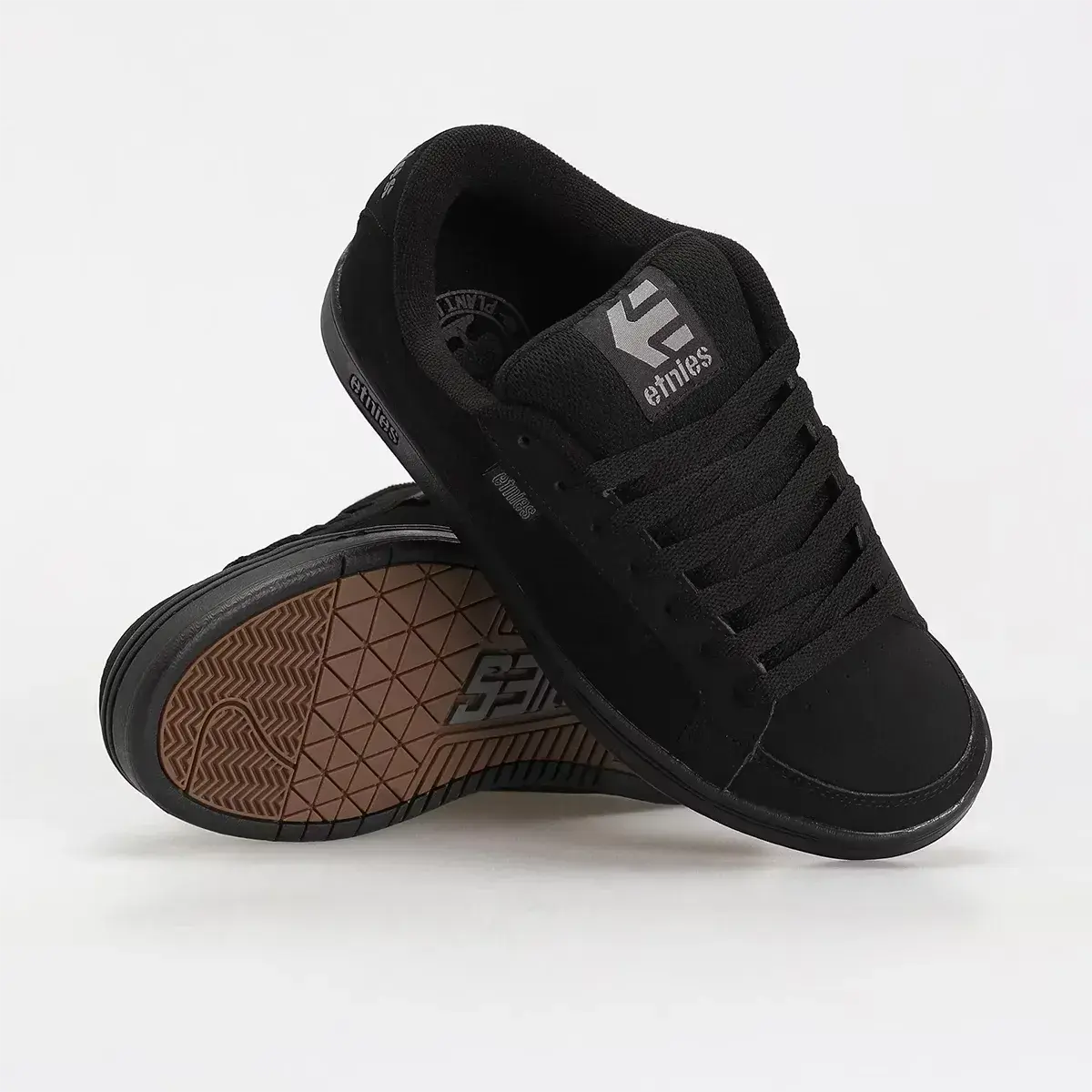Kingpin black - classic skate shoes | etnies Official