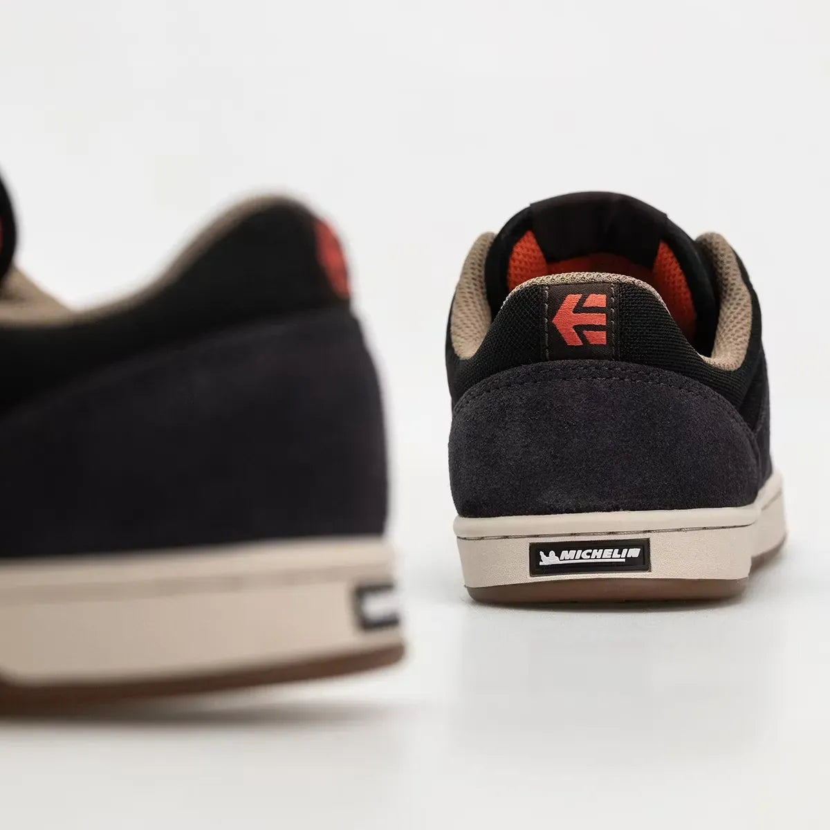 Marana Michelin grey/black/ red - skate shoes | etnies Official Low-Top Shoe Etnies Skate Original Sustainability Gear