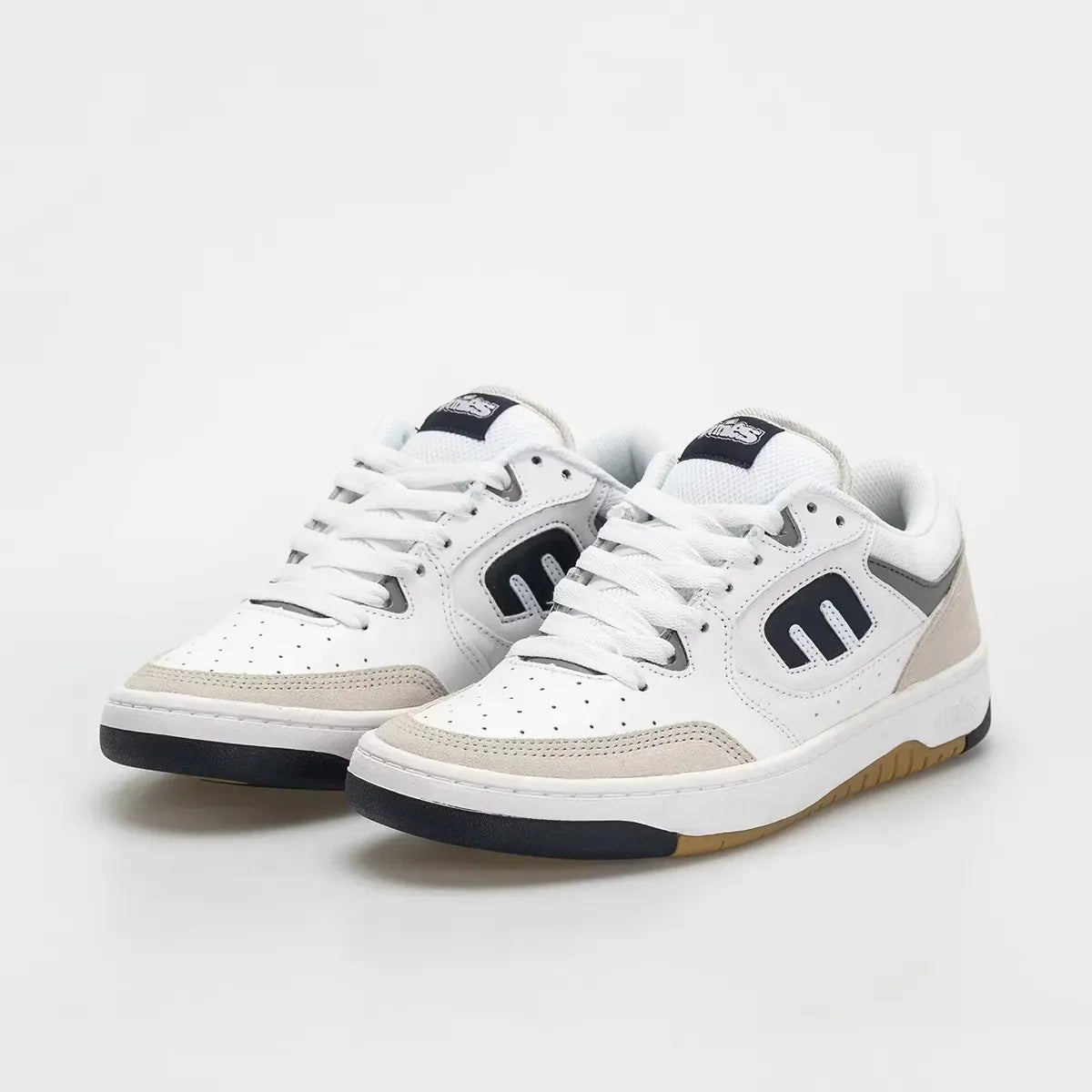 Loot white/navy - skate shoes | etnies Official Low-Top Shoe Etnies Skate Original Sustainability Gear