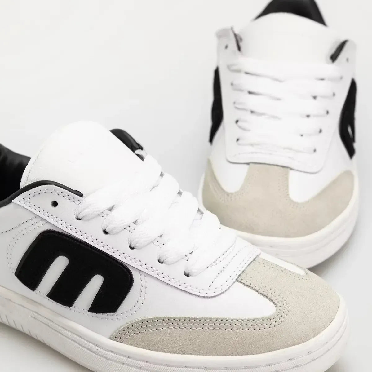 Locut white/black - skate shoes | etnies Official Low-Top Shoe Etnies Skate Original Sustainability Gear