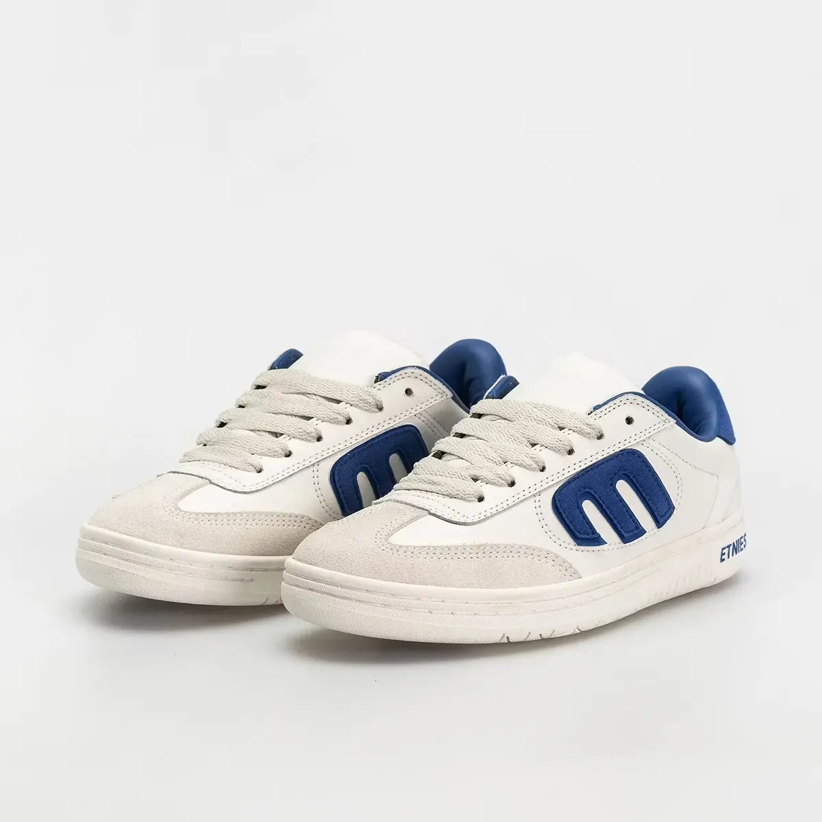 Locut white/blue - skate shoes | etnies Official Low-Top Shoe Etnies Skate Original Sustainability Gear