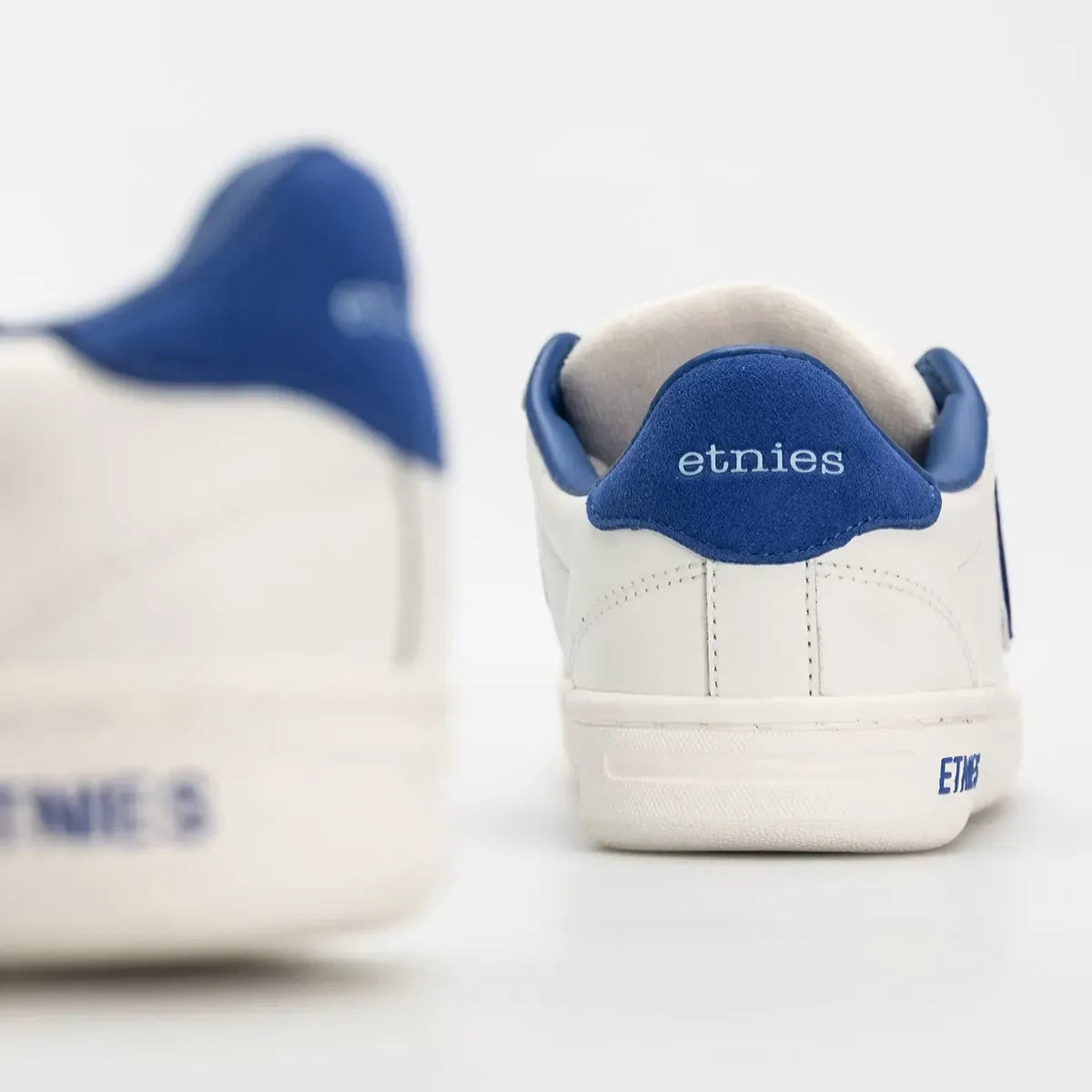 Locut white/blue - skate shoes | etnies Official Low-Top Shoe Etnies Skate Original Sustainability Gear