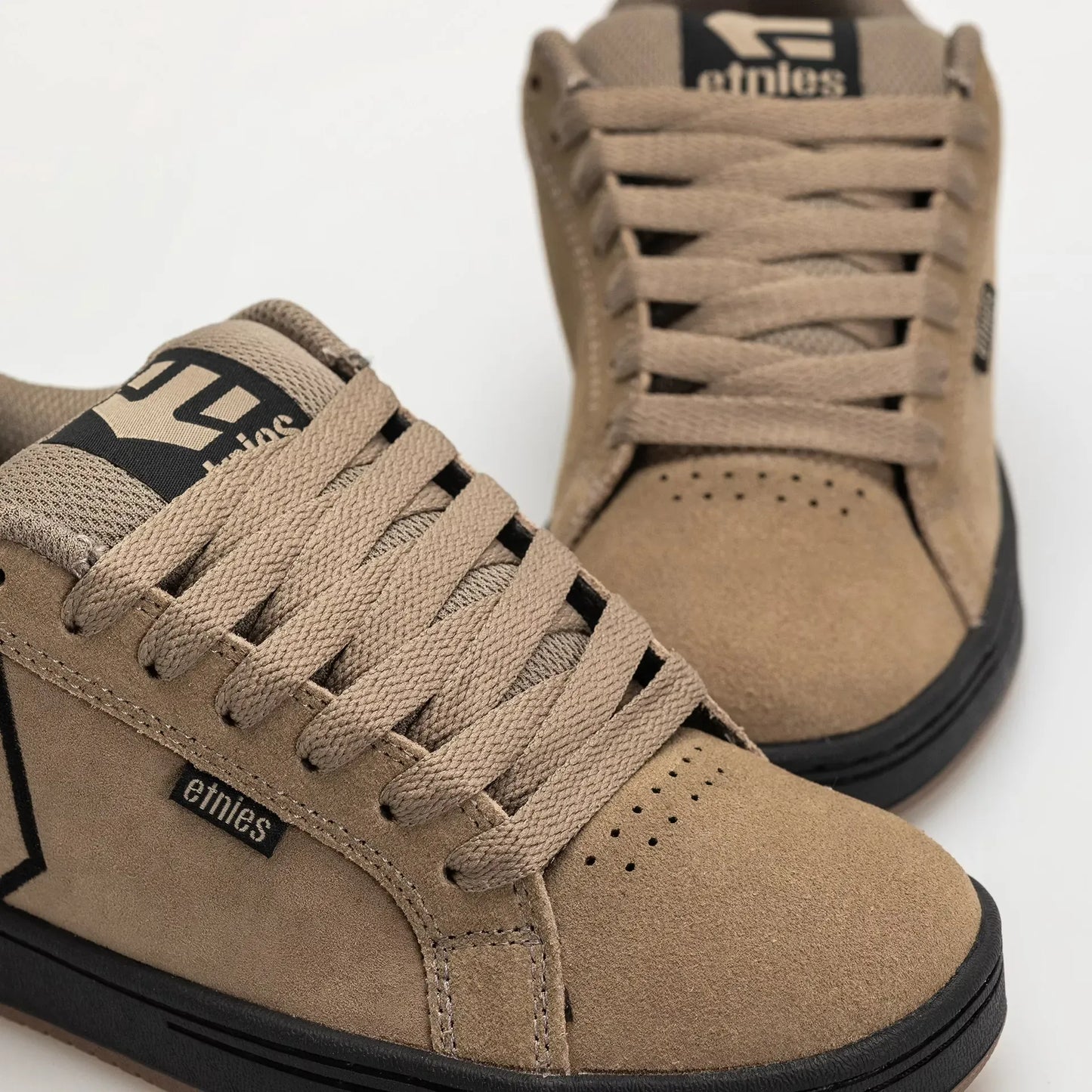 Fader Low - Top Tan Black Shoe Skate | etnies Official Low-Top Shoe Etnies Skate Original Sustainability Gear