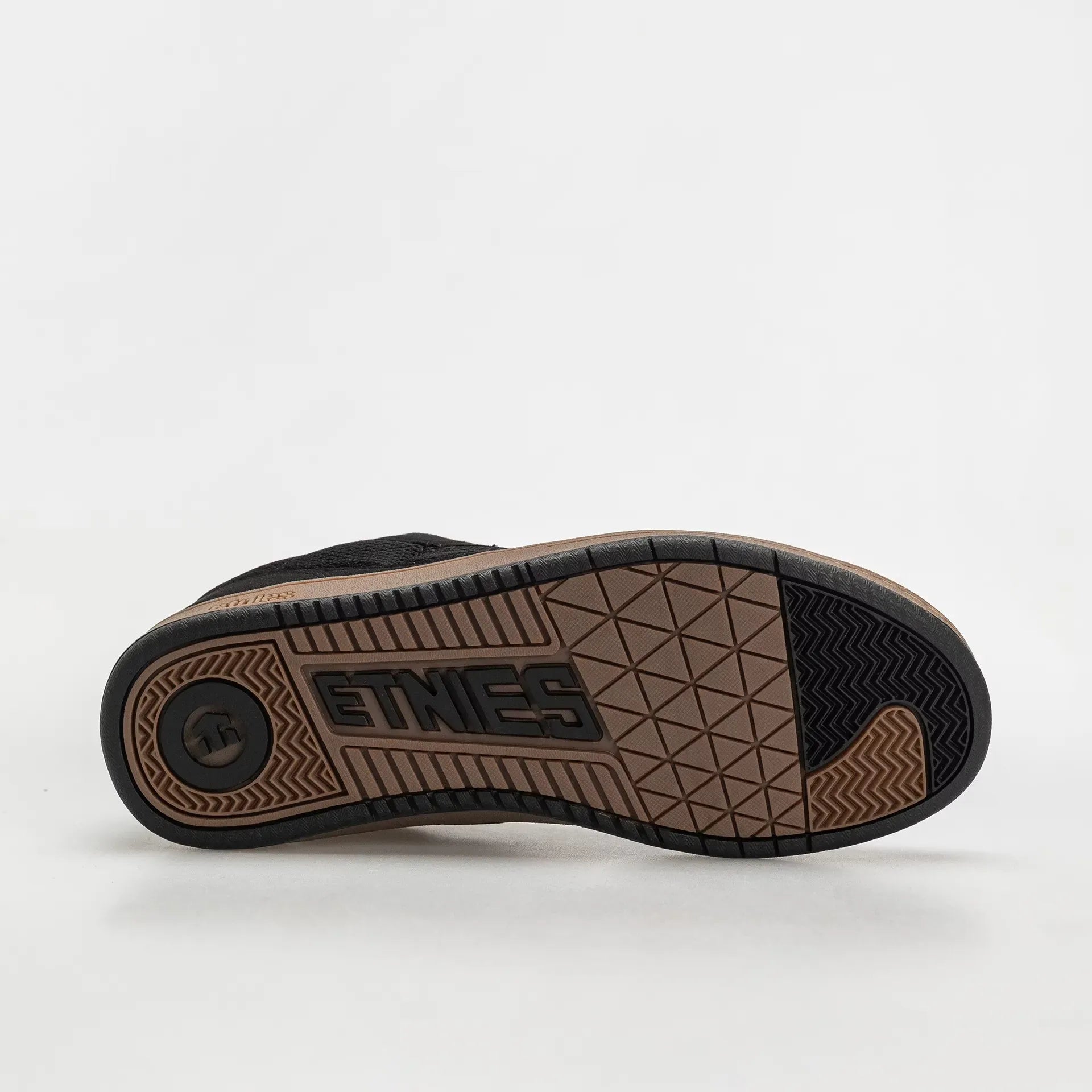 Snake Low - Top Skate Shoe Black Gum | etnies Official Low-Top Shoe Etnies Skate Original Sustainability Gear