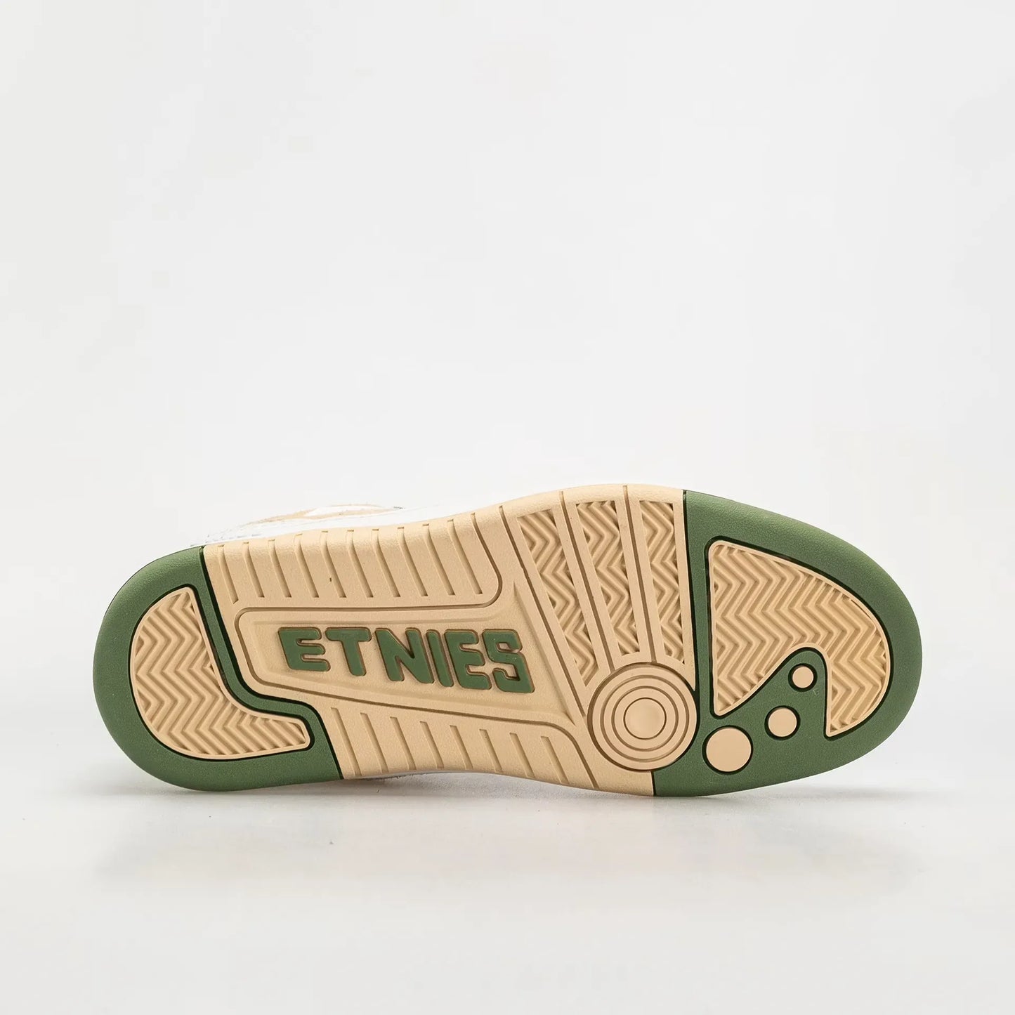 Loot Low - Top Skate Shoe White Green | etnies Official Low-Top Shoe Etnies Skate Original Sustainability Gear