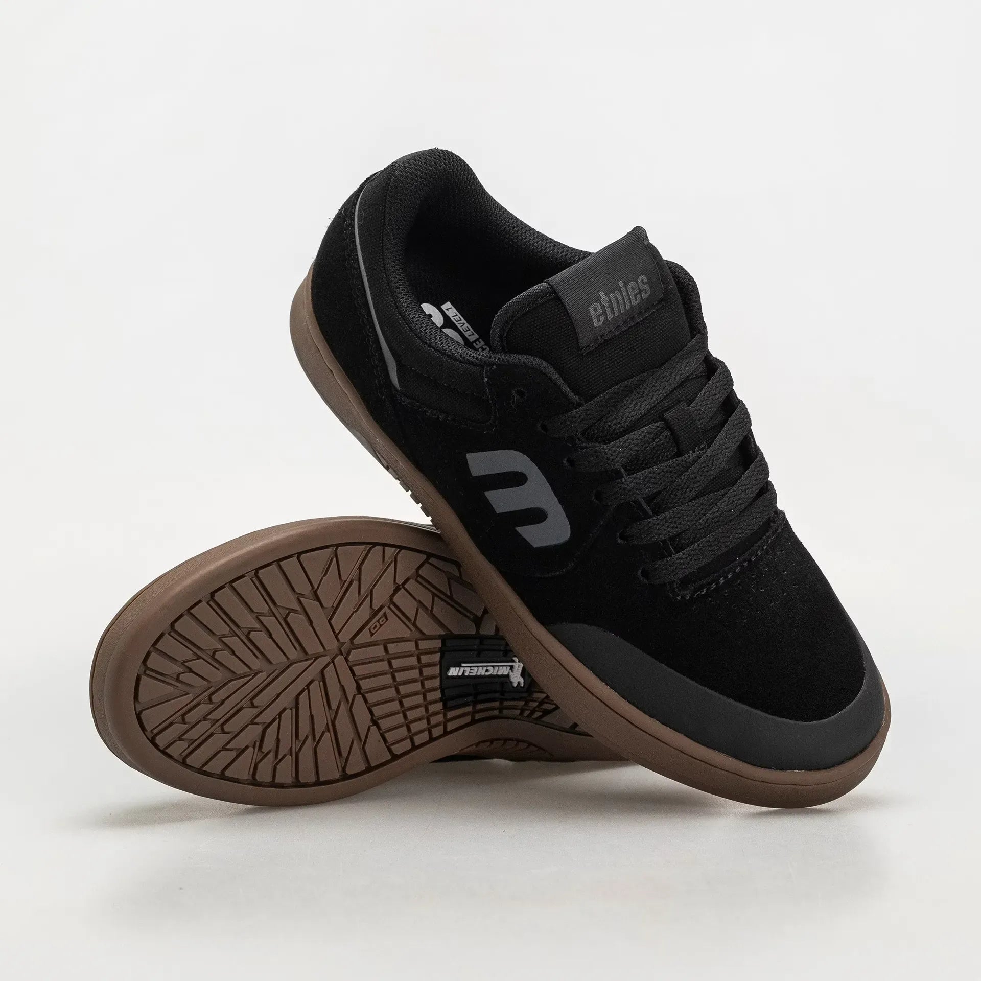 Marana Michelin Shoe Black/Gum/Dark Grey | etnies Official Low-Top Shoe Etnies Skate Original Sustainability Gear