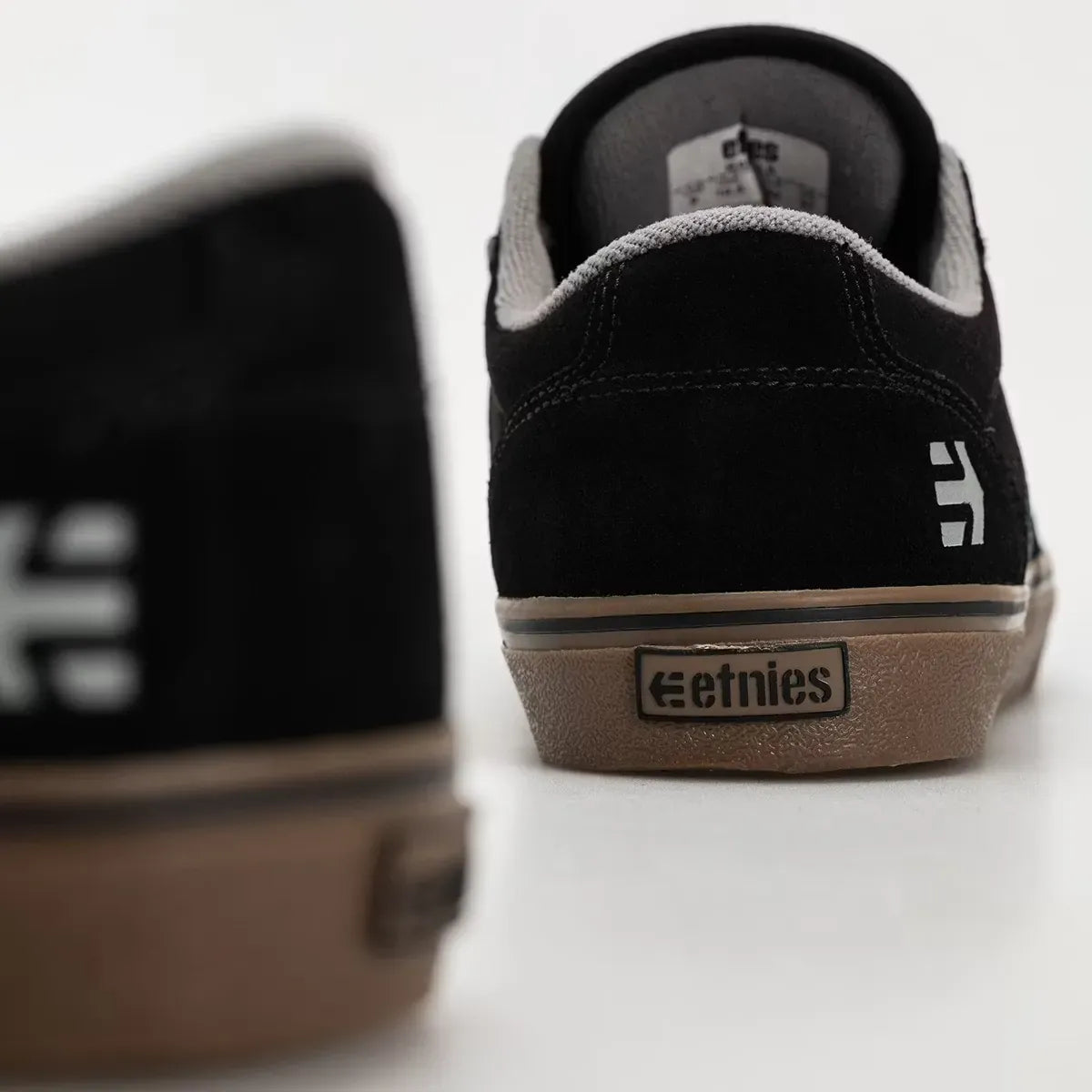 Barge LS Low - Top Vulcanized Black Teal | etnies Official Low-Top Vulcanized Etnies Skate Original Sustainability Gear