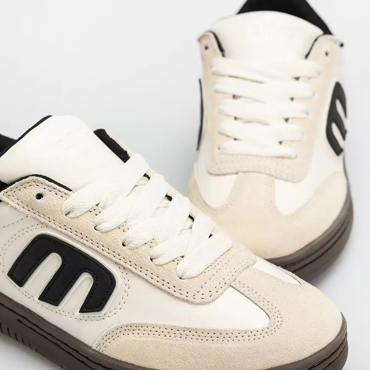 Locut Low - Top Skate Shoe White Black Gum | etnies Official Low-Top Shoe Etnies Skate Original Sustainability Gear