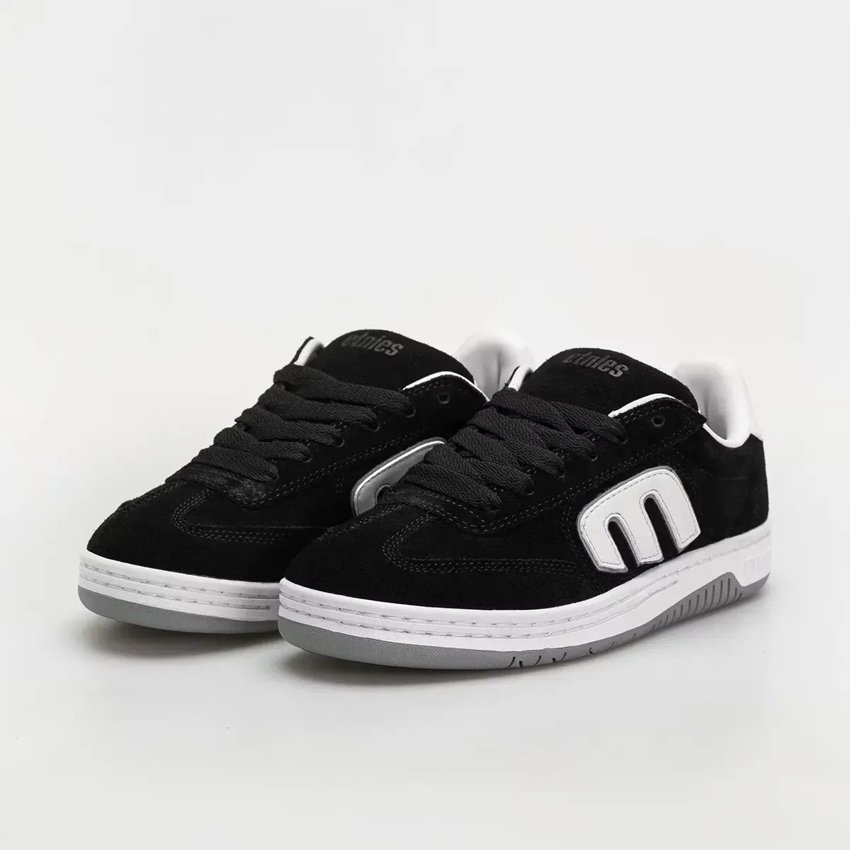 Locut black/white - skate shoes | etnies Official Low-Top Shoe Etnies Skate Original Sustainability Gear