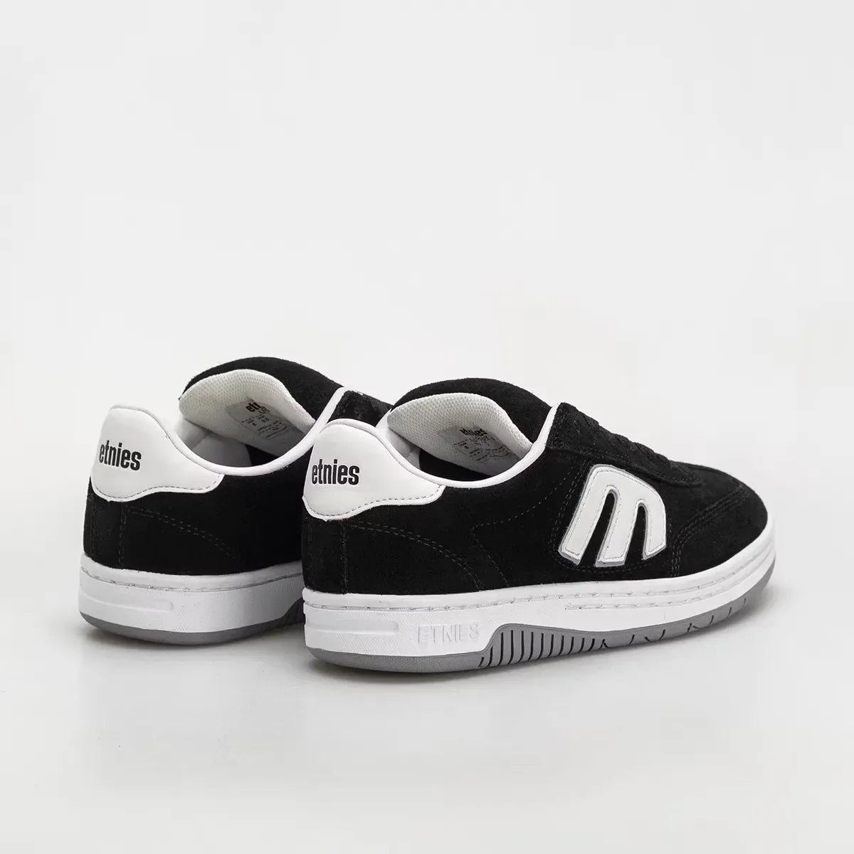 Locut black/white - skate shoes | etnies Official Low-Top Shoe Etnies Skate Original Sustainability Gear