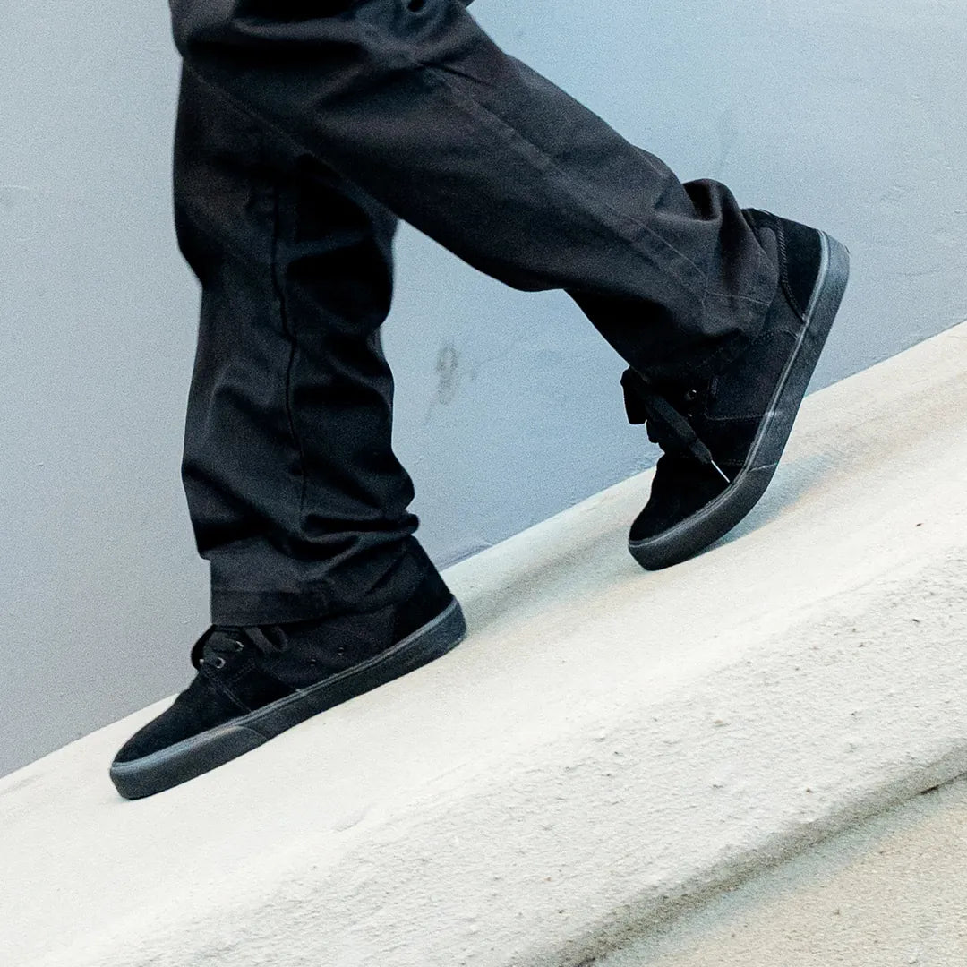 Barge LS Skate Low-Top Vulcanized | etnies Official etnies Skate Original Sustainability Gear