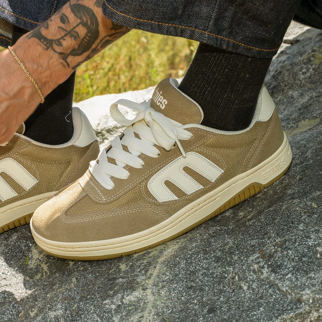 Locut Skate Low-Top Shoe - skateboarding | etnies Official Low-Top Shoe etnies Skate Original Sustainability Gear
