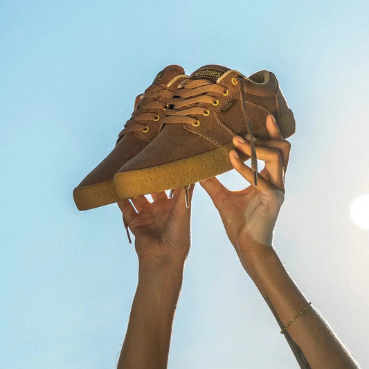 Barge LS Premium Vulcanized Brown Beige Gum | etnies Official Low-Top Vulcanized Etnies Skate Original Sustainability Gear