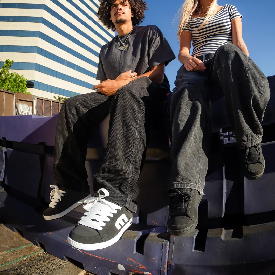 Black/White Chunky Skate Shoes Kingpin 2K  | etnies Official etnies Skate Original Sustainability Gear