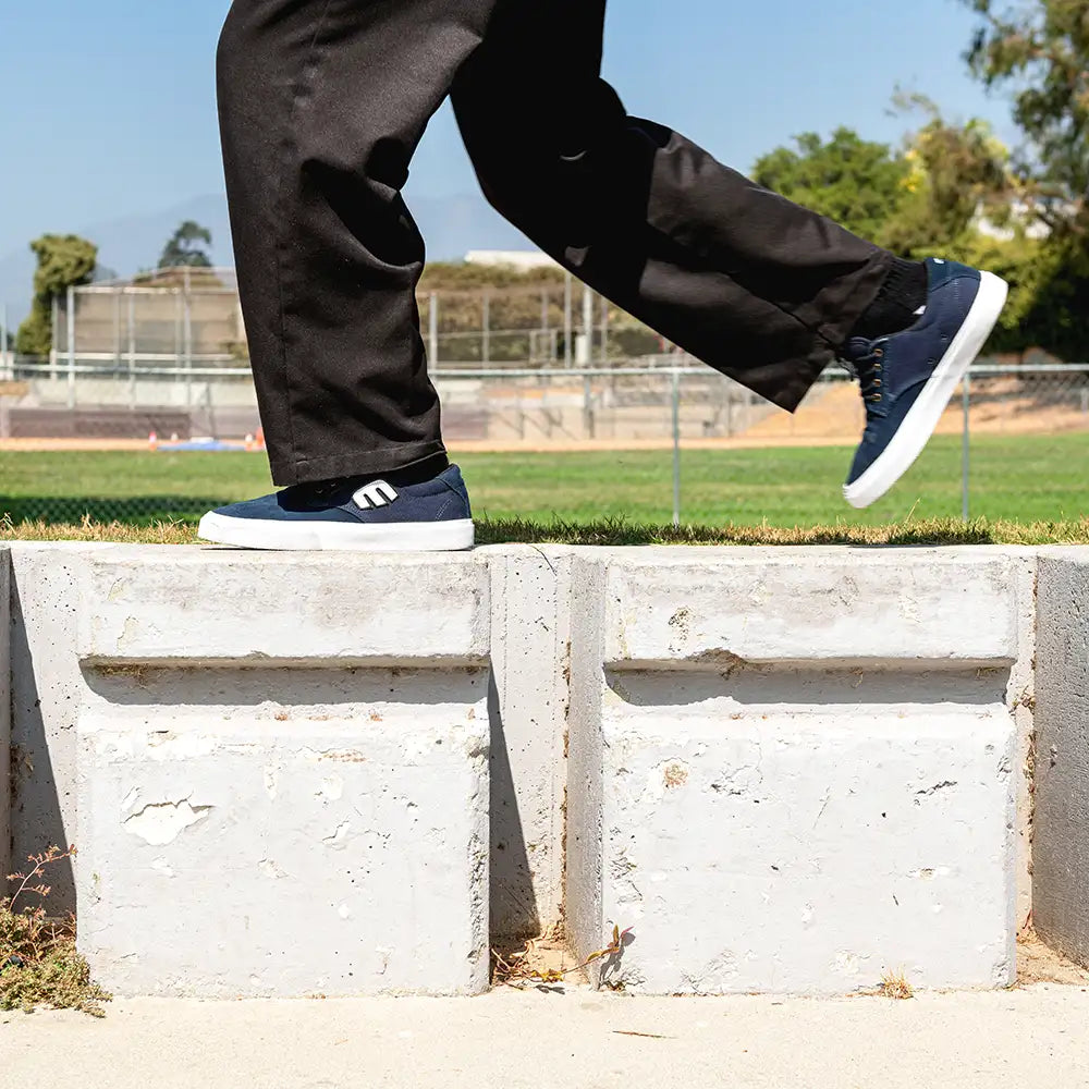 Barge Plus navy - skate shoes | etnies Official Low-Top Vulcanized Etnies Skate Original Sustainability Gear