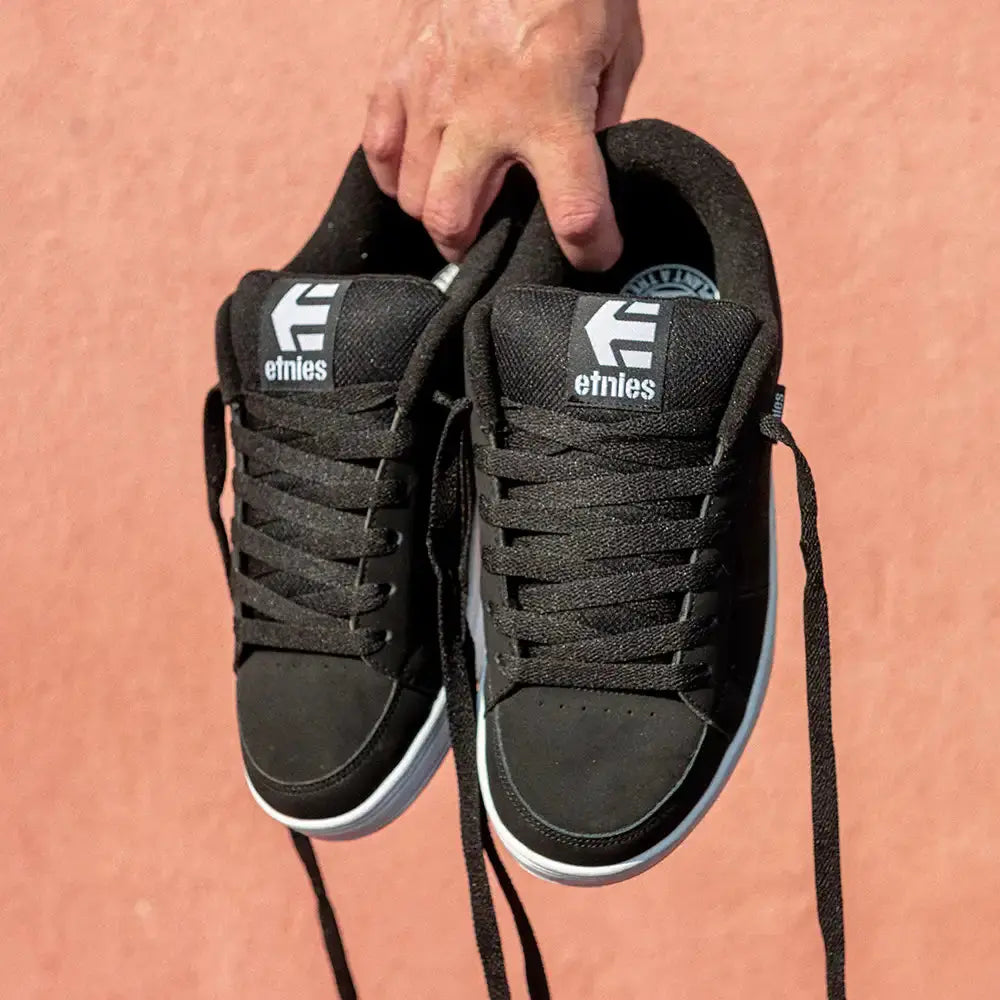 Kingpin black/white/gum - skate shoes | etnies Official