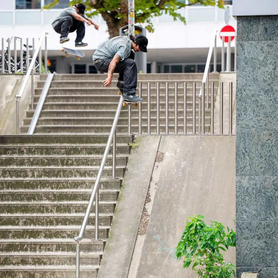 Loot Low - Top Shoe Dark Grey Skate | etnies Official Low-Top Shoe Etnies Skate Original Sustainability Gear