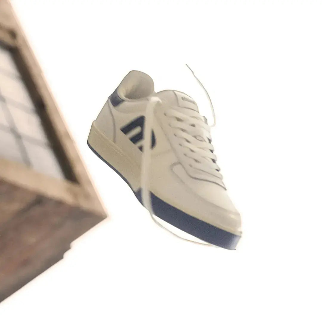 Emerson Skate Low-Top Shoe - Skateboarding | etnies Official Low-Top Shoe Etnies Skate Original Sustainability Gear
