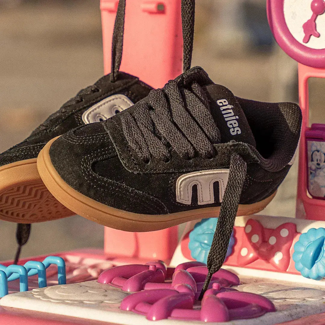 Kids skate shoes Locut - Low-Top | etnies Official Low-Top Shoe Etnies Skate Original Sustainability Gear