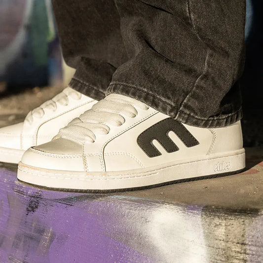 Kingpin 2K Classic Skate Shoes - skateboarding | etnies Official Etnies Skate Original Sustainability Gear