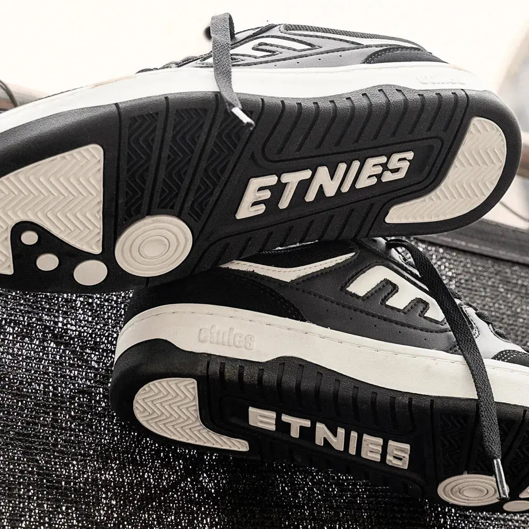 Loot Skate Low-Top Shoe - Skateboarding | etnies Official