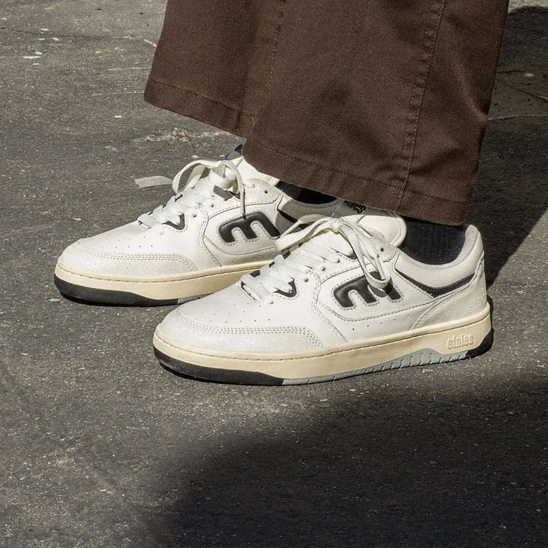Loot Skate Low-Top Shoe - Skateboarding | etnies Official Low-Top Shoe Etnies Skate Original Sustainability Gear