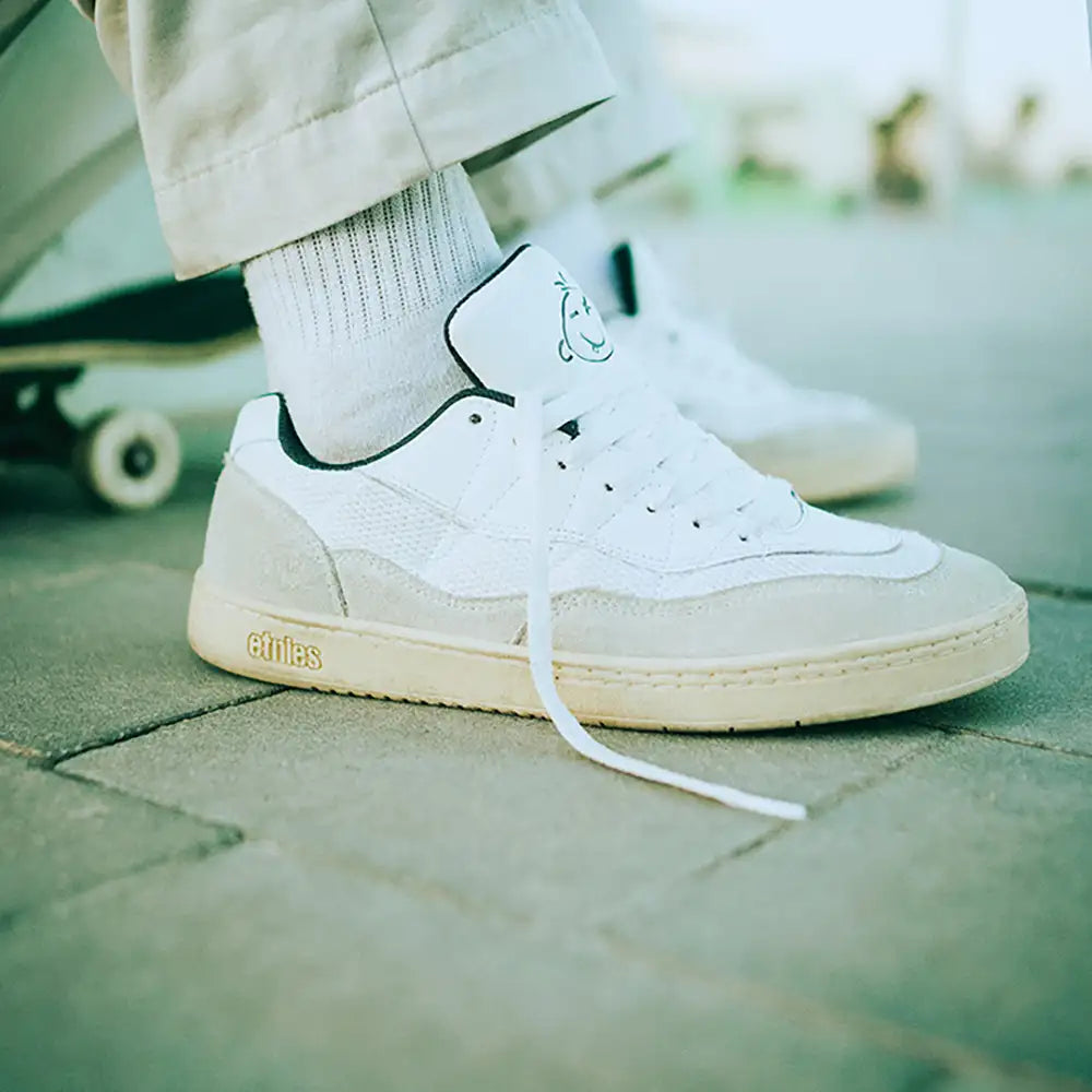 Snake white/navy - skate shoes | etnies Official Low-Top Shoe Etnies Skate Original Sustainability Gear
