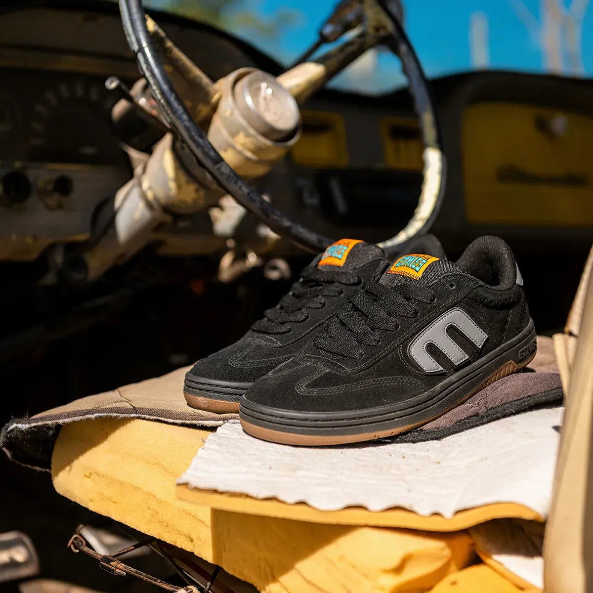 Locut X Apache Low-Top Shoe Etnies Skate Original Sustainability Gear