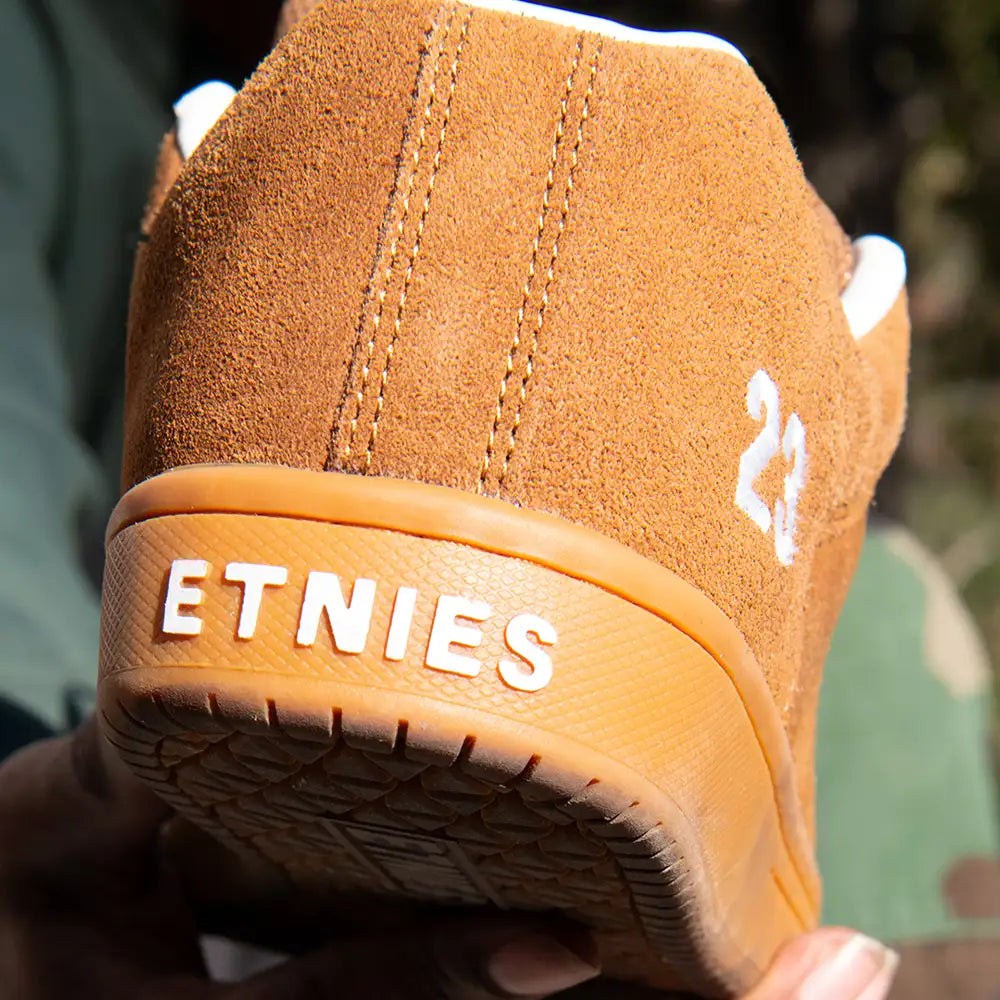 Sal 23 brown/gum - skate shoes | etnies Official Low-Top Shoe Etnies Skate Original Sustainability Gear
