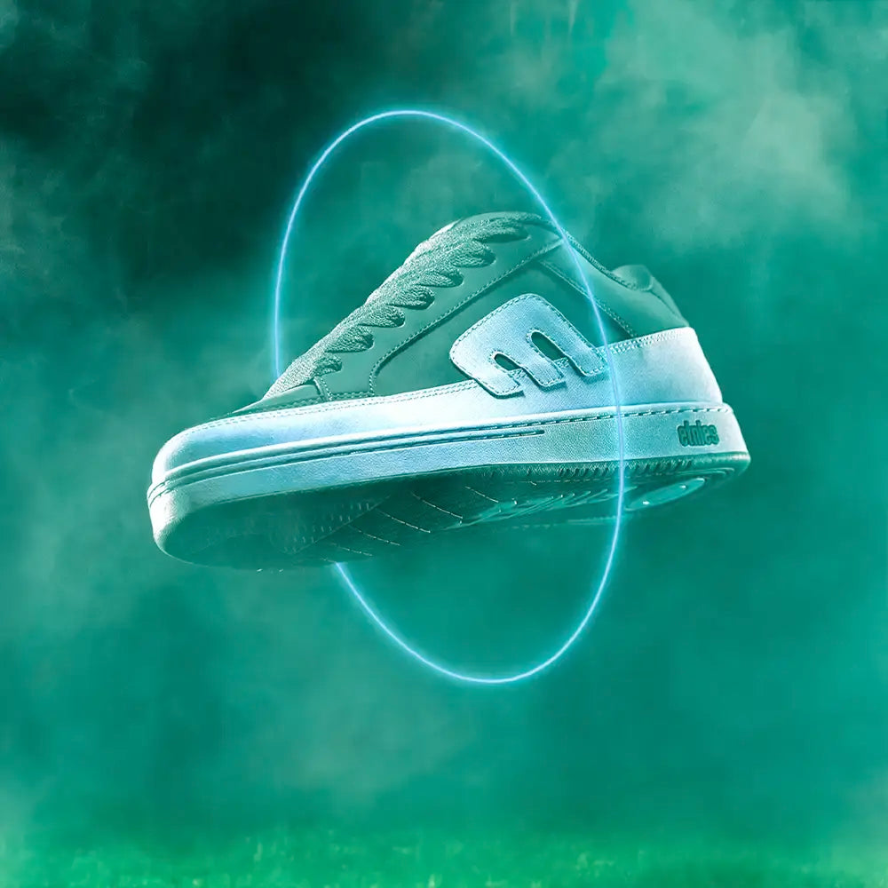 Etnies Kingpin 2K Skate Shoes - Padded Low-Top Cupsole Skateboarding Sneaker Kingpin 2K Skate Shoe - skateboarding | etnies Official main image 3